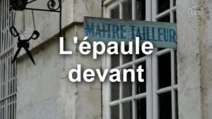 Préparation de l'épaule en dedans : l'épaule devant